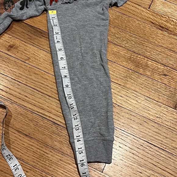 Trina Turk - Picture 13 of 17